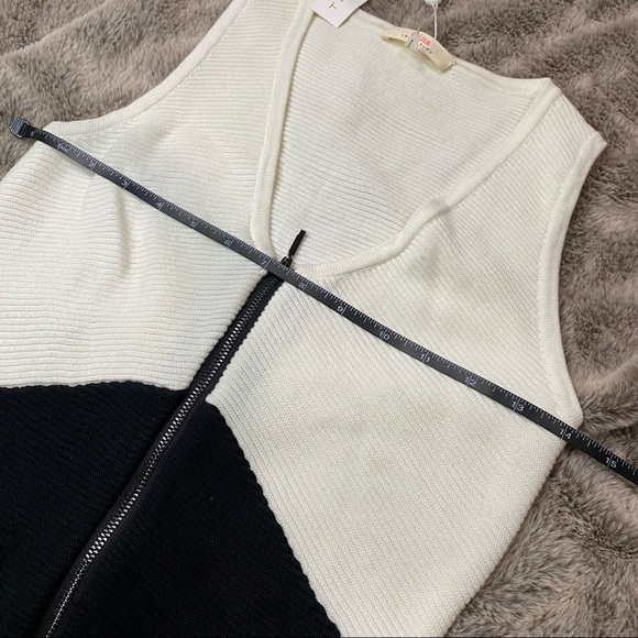 NWT Trina Turk Black & Crème Mini Dress - Picture 4 of 6